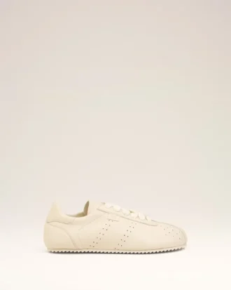 Adidași moi din piele de vacă albă
