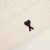 Ami de Coeur Beanie din lână albă Ami de Coeur Beanie din lână albă