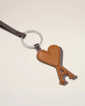 Breloc Ami de Coeur din piele maro