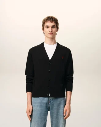 Cardigan din lână neagră cu Ami de Coeur în contrast Cardigan din lână neagră cu Ami de Coeur în contrast