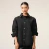 Cămașă suprapusă Ami de Coeur din bumbac tricotat negru Cămașă suprapusă Ami de Coeur din bumbac tricotat negru