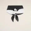 Eșarfă din bumbac negru cu imprimeu Ami de Coeur