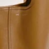 Geantă Etienne Hobo din piele suplă galbenă
