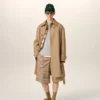 Palton bej din bumbac twill hidrofug, cu curele Palton bej din bumbac twill hidrofug, cu curele