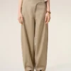 Pantaloni bej din bumbac cu centură înfășurată
