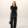 Pantaloni cu curea din satin negru cu cataramă