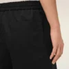 Pantaloni scurți Ami de Coeur din bumbac negru, cu talie elastică Pantaloni scurți Ami de Coeur din bumbac negru, cu talie elastică