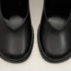 Pantofi cu vârf anatomic din piele neagră