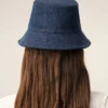 Pălărie din bumbac denim albastru cu patch Ami Paris Heritage Pălărie din bumbac denim albastru cu patch Ami Paris Heritage