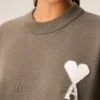 Pulover Ami de Coeur cu guler rotund, din lână și bumbac, de culoare bej Pulover Ami de Coeur cu guler rotund, din lână și bumbac, de culoare bej