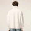 Pulover din lână naturală cu guler în formă de pâlnie și broderie Ami de Coeur în contrast Pulover din lână naturală cu guler în formă de pâlnie și broderie Ami de Coeur în contrast