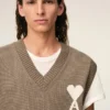 Pulover fără mâneci Ami de Coeur din lână și bumbac, bej Pulover fără mâneci Ami de Coeur din lână și bumbac, bej