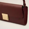 Pungă Mimi din piele netedă de culoare burgund Pungă Mimi din piele netedă de culoare burgund