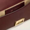 Pungă Mimi din piele netedă de culoare burgund Pungă Mimi din piele netedă de culoare burgund