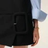 Rochie mini neagră din lână nouă, cu curele