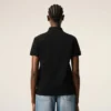 Tricou polo Ami de Coeur din bumbac negru cu imprimeu roșu Tricou polo Ami de Coeur din bumbac negru cu imprimeu roșu
